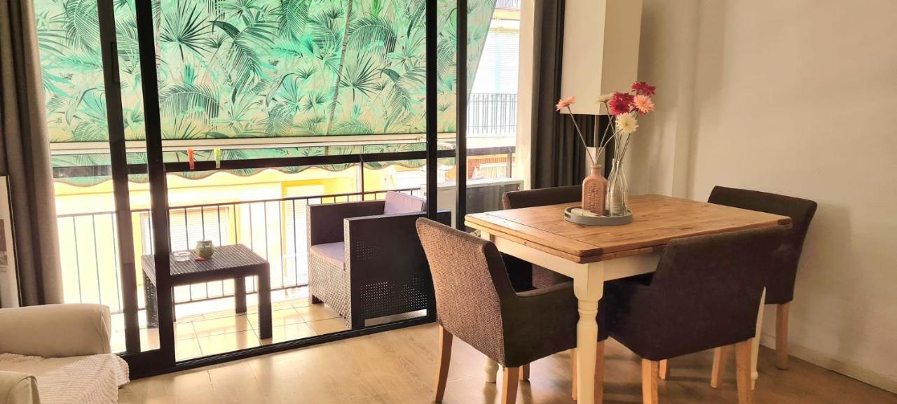Old Town - Beach Apartment Benidorm Ngoại thất bức ảnh